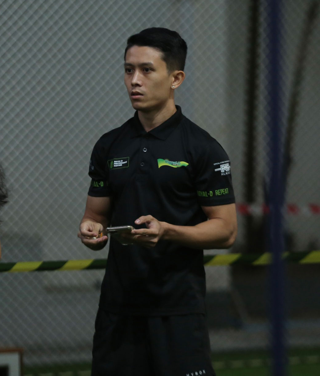 Coach Nik Zaw — HYROX Certified Trainer